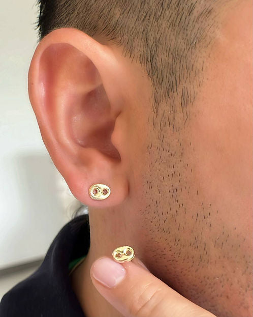 Topos Gucci en oro 18k – Estilo icónico y moderno