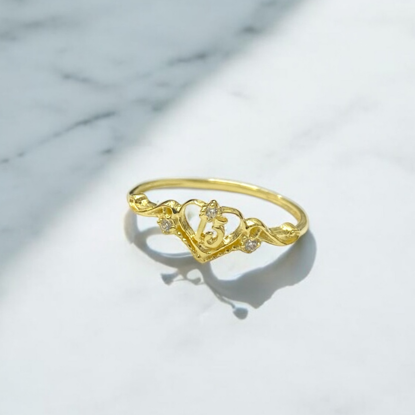 Anillo Corazón 15 Años en Oro 18K