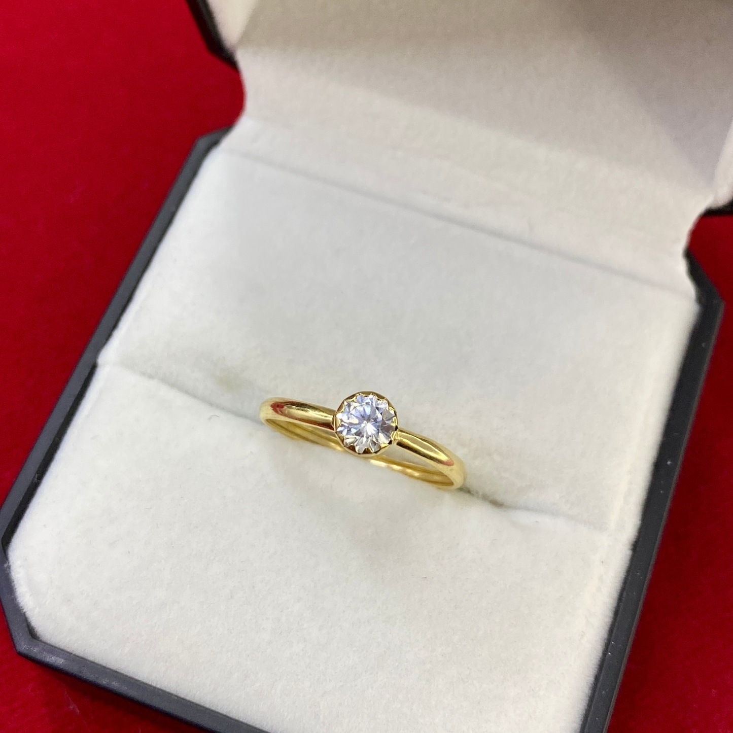 Anillo Solitario Oro 18K