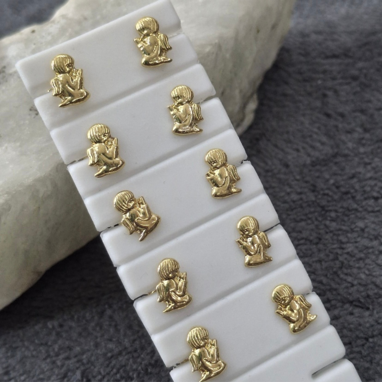 Aretes Angelitos Oro 18K