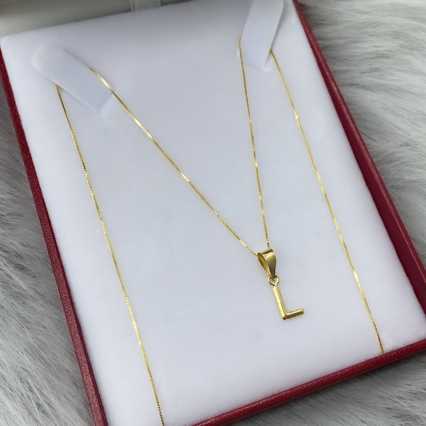 Cadena Letra - Oro ITALY 750 1,04 gr