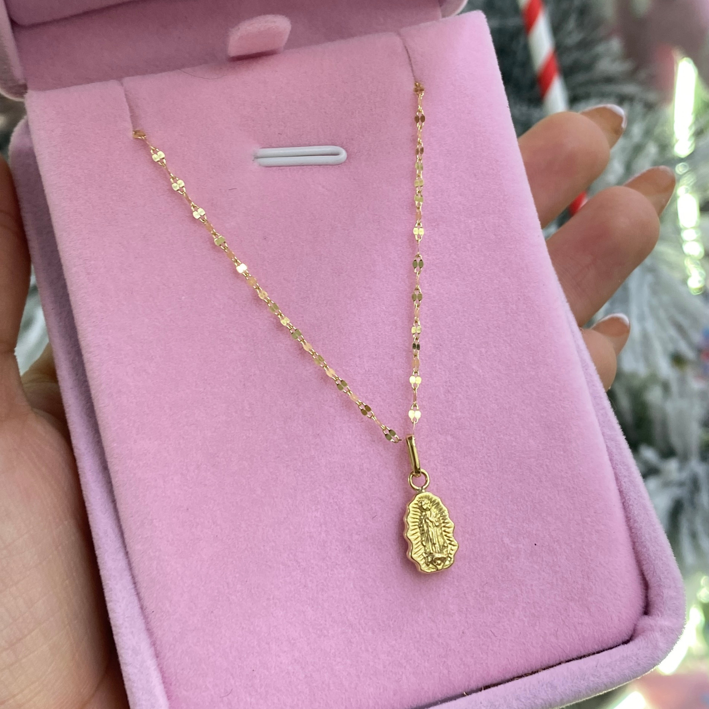 Cadena Virgen Guadalupe - Oro 18K