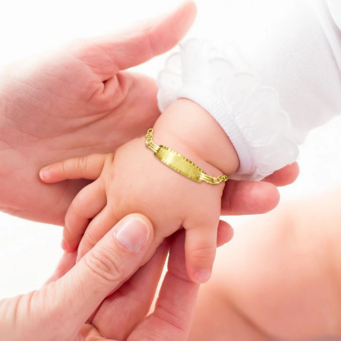 Esclavas de Bebé en Oro 18k – Personalizadas y Elegantes