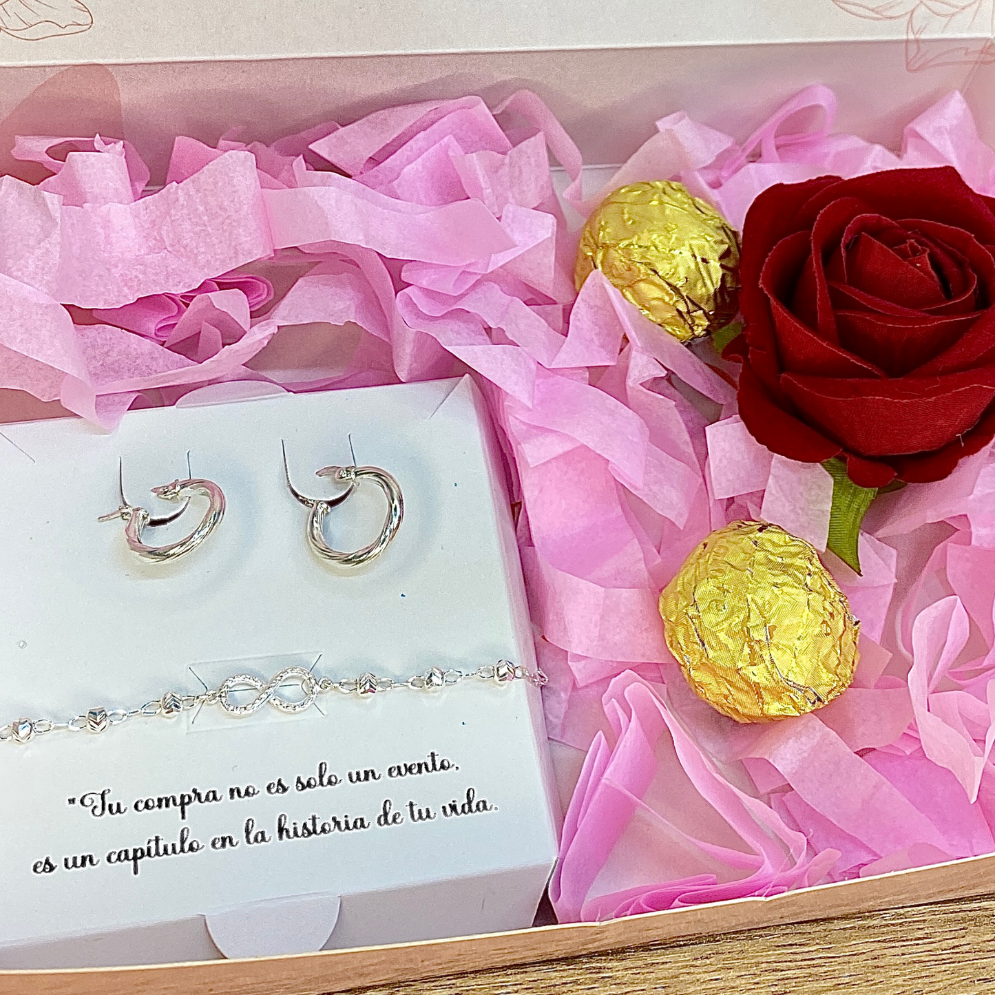 Set Pulsera Infinito y Candongas – Amor eterno para mamá Plata 925