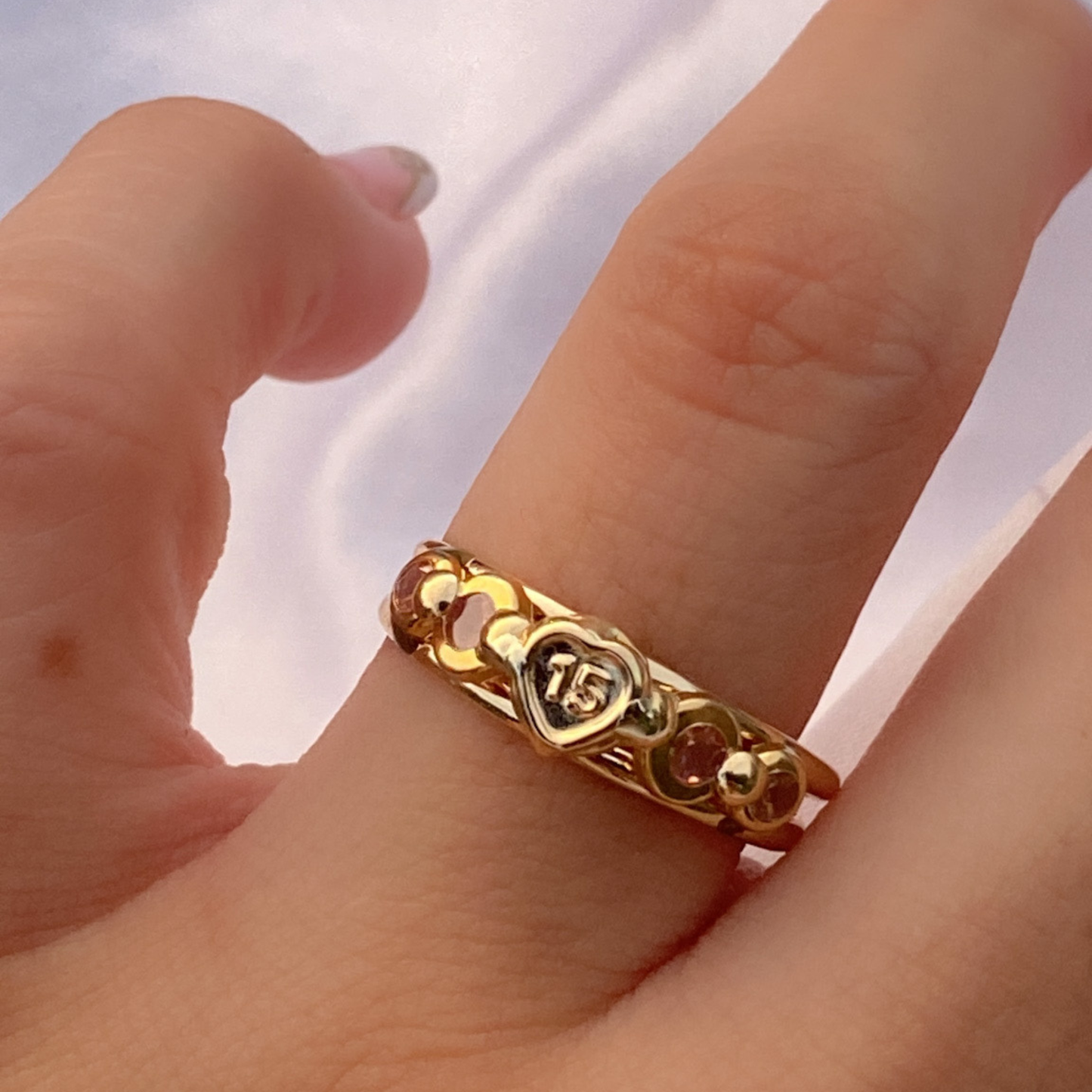 Anillo XV Oro 18K