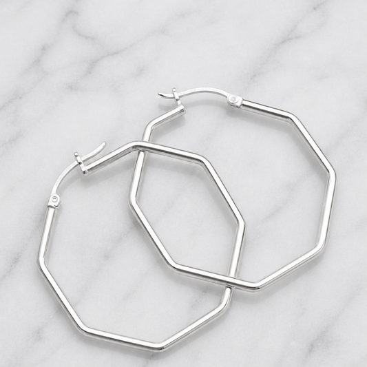 Aretes Hexagonales en Plata Ley 925 – Estilo Moderno y Elegante