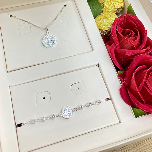 Set Cadena y Pulsera San Benito en Plata 925 – Protección para mamá