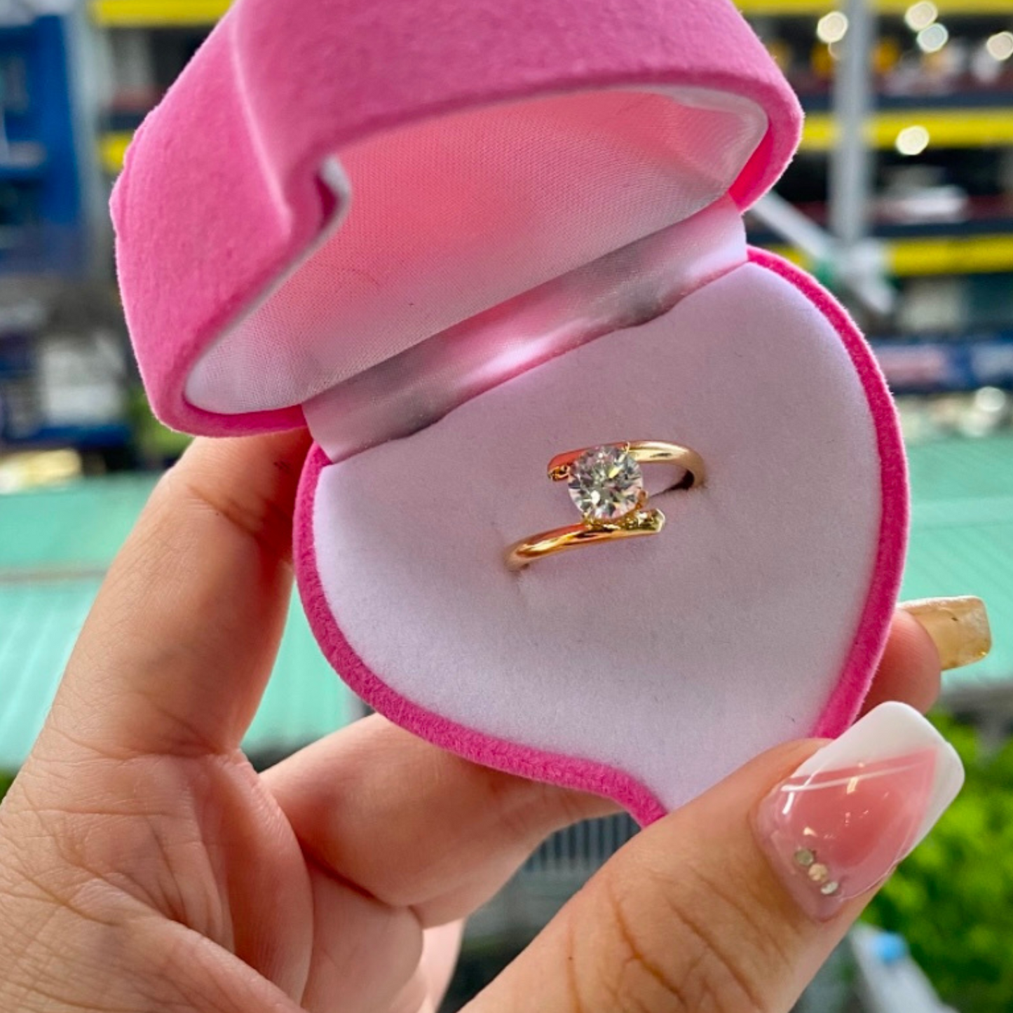 Anillo Solitario en Oro 18K