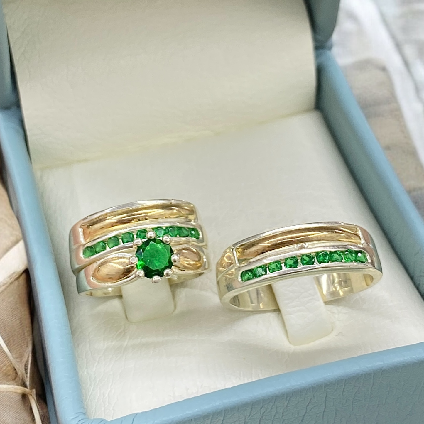 Trio de Argolla y Anillo Oro Plata 925 – Grabado y Estuche Incluidos