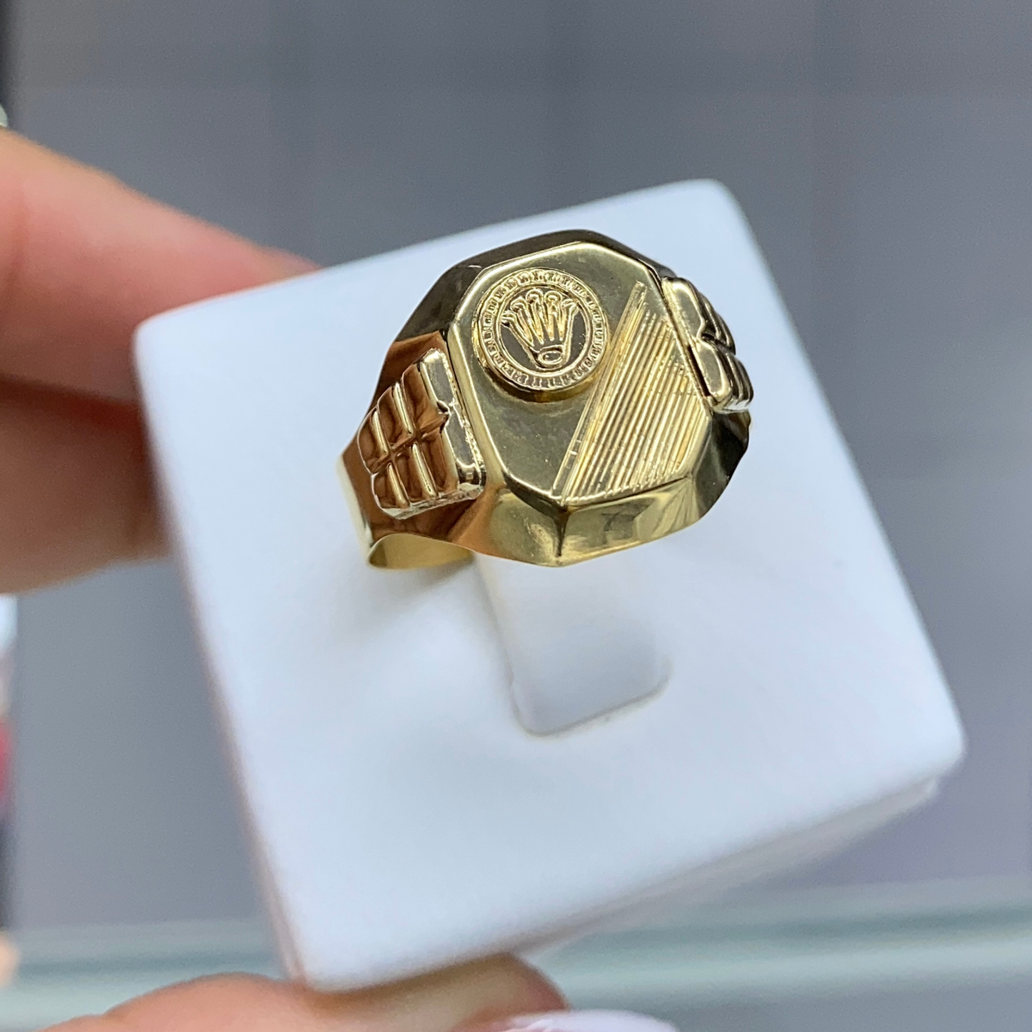 Anillo Rolex / Oro 18K / 4,05 gr