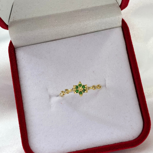 Anillo Flor Verde en Oro 18K