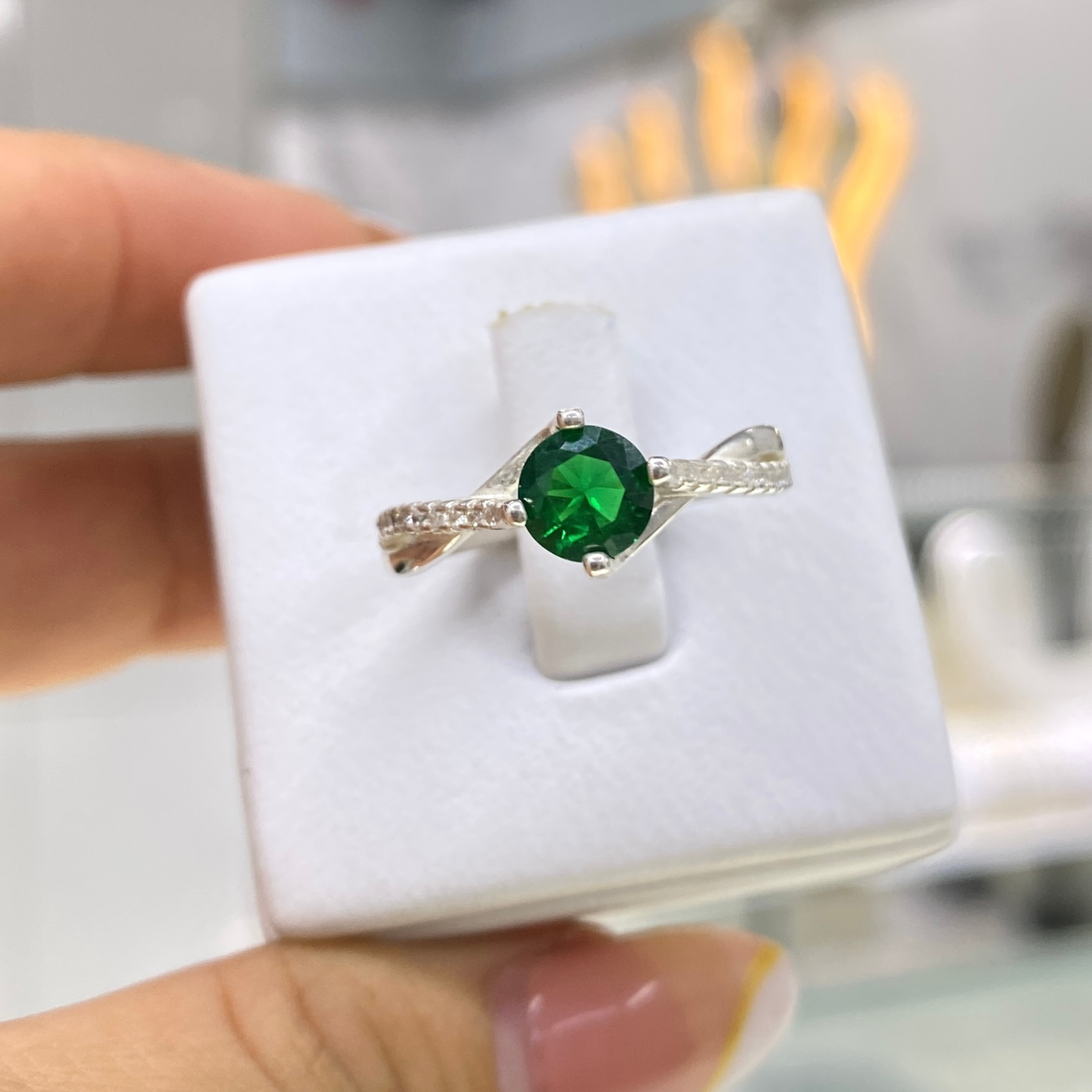 Anillo Aurora Verde – Plata 925