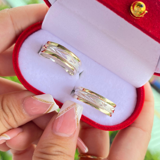 Argollas en Plata 925 con Enchape de Oro – Grabado y Estuche Incluidos