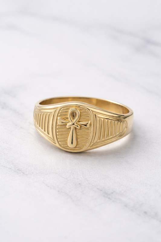 Anillo de Caballero Cruz Oro 18K / 2,36 gr