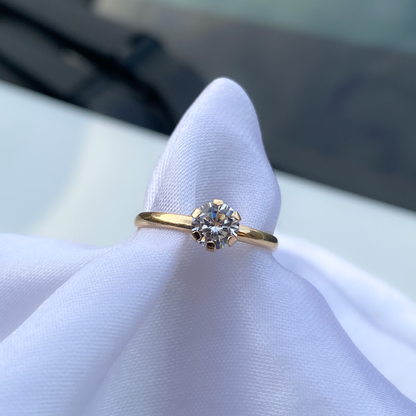 Anillo Solitario Oro 18K