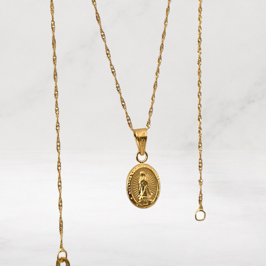 Cadena Tejido Singapur con Dije de la Virgen en Oro 18K